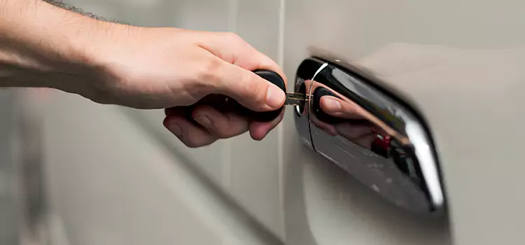 Why Choose Our Auto Locksmith Team in Palmdale, CA?